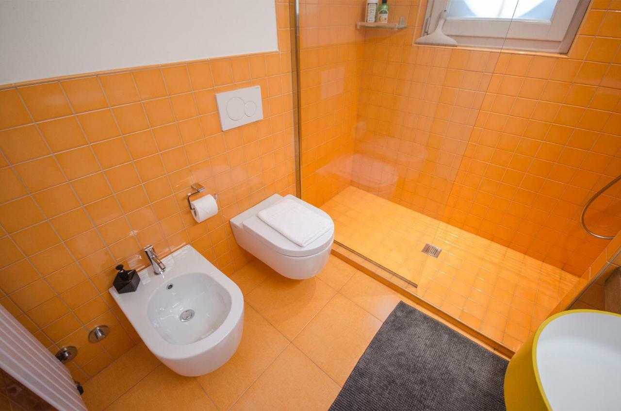 Appartamento Luxury 65Mq Under The Two Towers Bologna Esterno foto