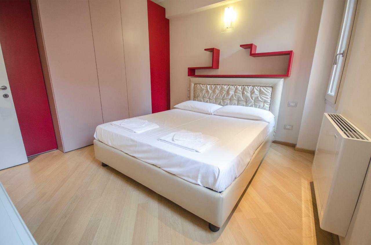 Appartamento Luxury 65Mq Under The Two Towers Bologna Esterno foto