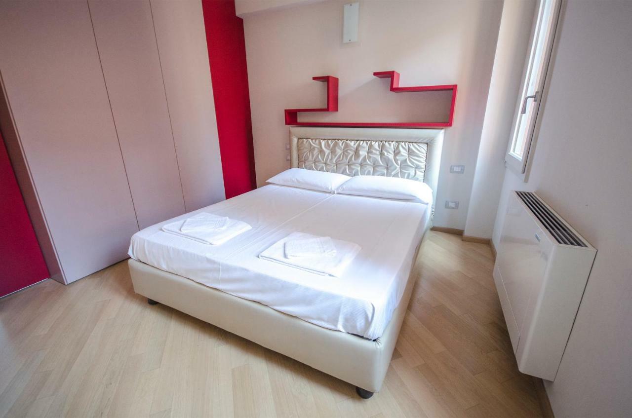 Appartamento Luxury 65Mq Under The Two Towers Bologna Esterno foto
